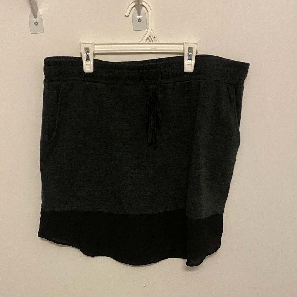 Loft comfy skirt large